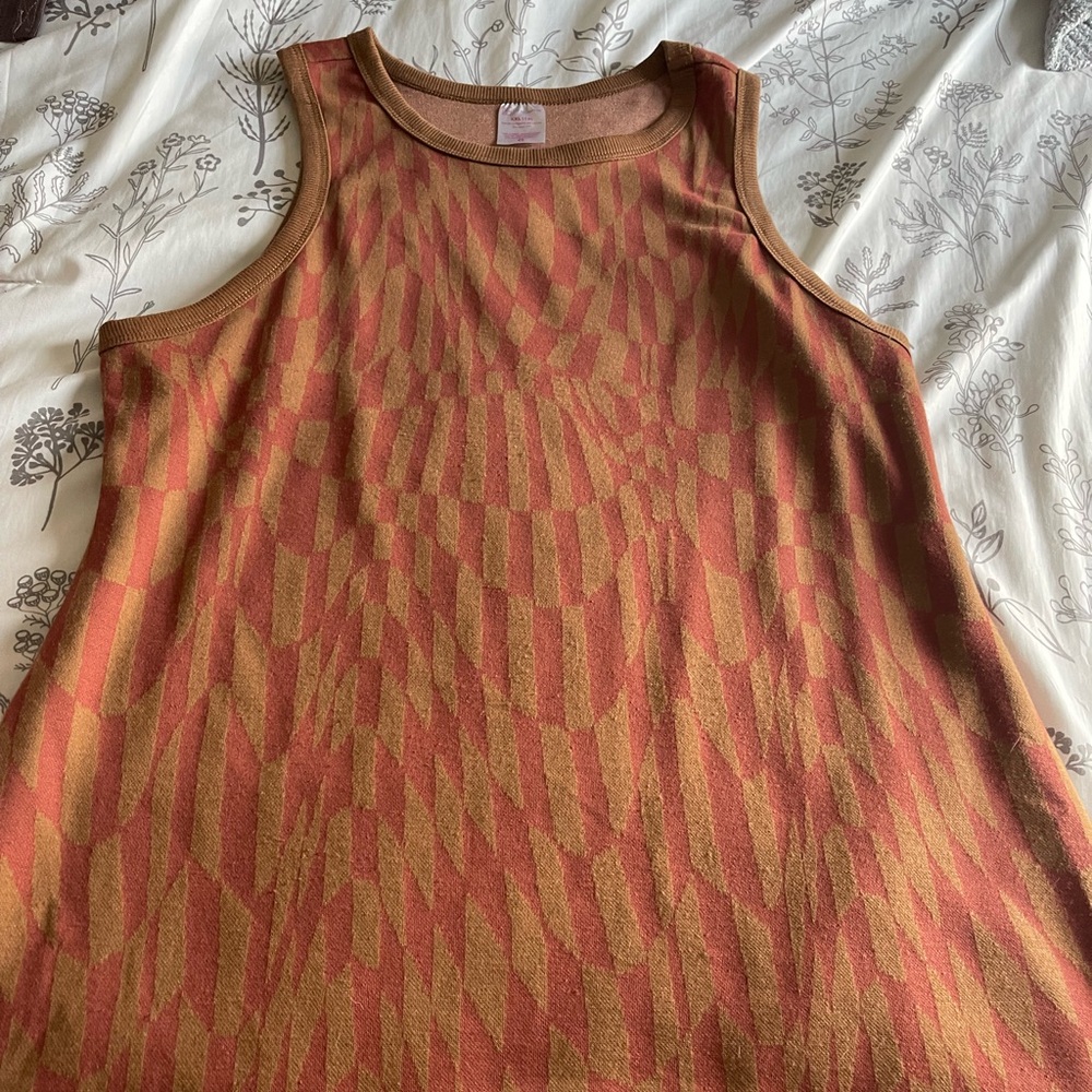 No boundaries pattern dress